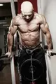 shredded-muscle-dips.webp