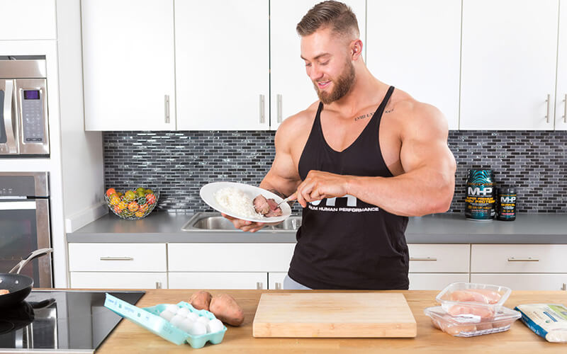 MHP Athlete Chris Bumstead prefers High Carb Meals