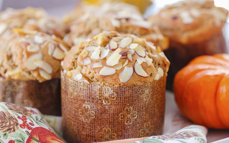 Muffins with Almonds